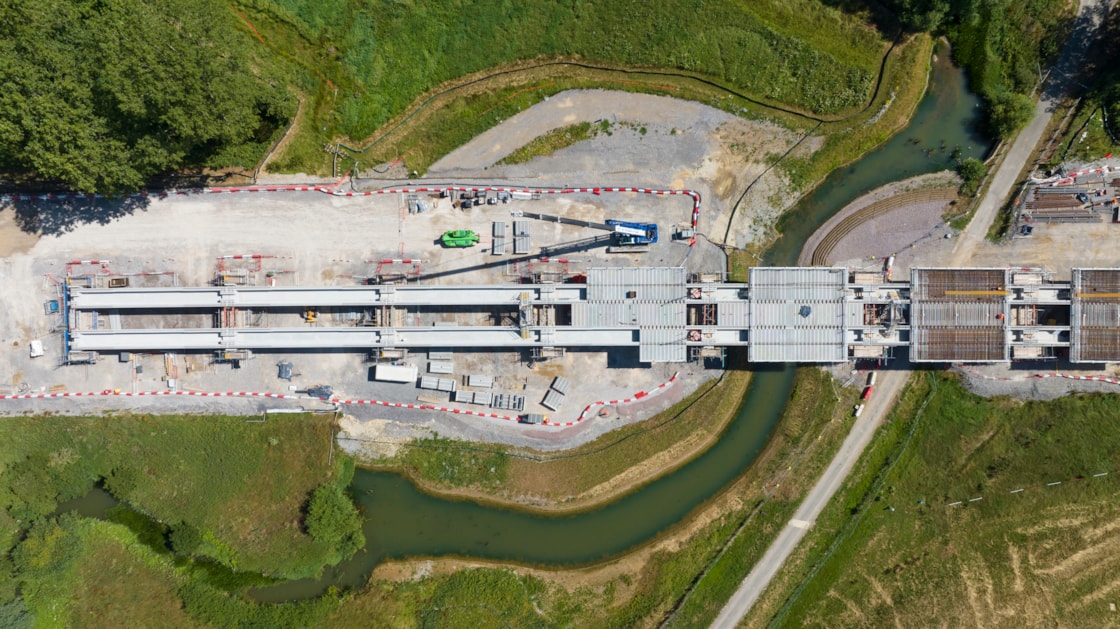 Edgcote viaduct construction from above showing the River Cherwell July 2025