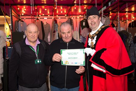 Market Trader of the Year - Cllr Heather, Keith West, Mayor of Islington-2