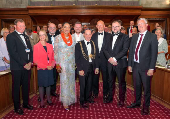 Lord Mayor of Leeds 25-26-2