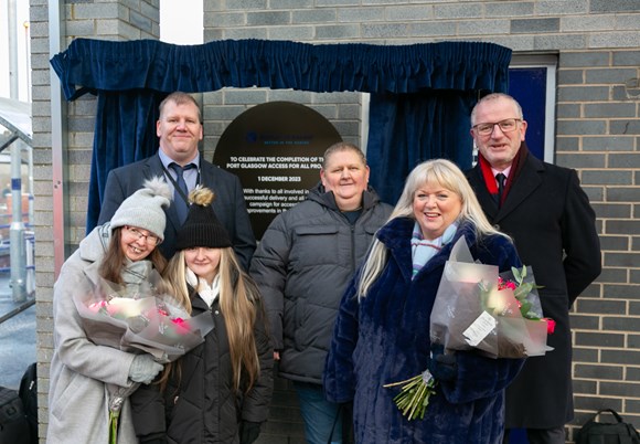 Jeremy Spence (Network Rail) Andrew, Angela and Jacqueline Hurrell and Damian Briody (Transport Scotland)