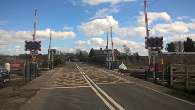 VIDEO: Passengers in North Wales and borders thanked after railway upgrade: Balderton level crossing-2
