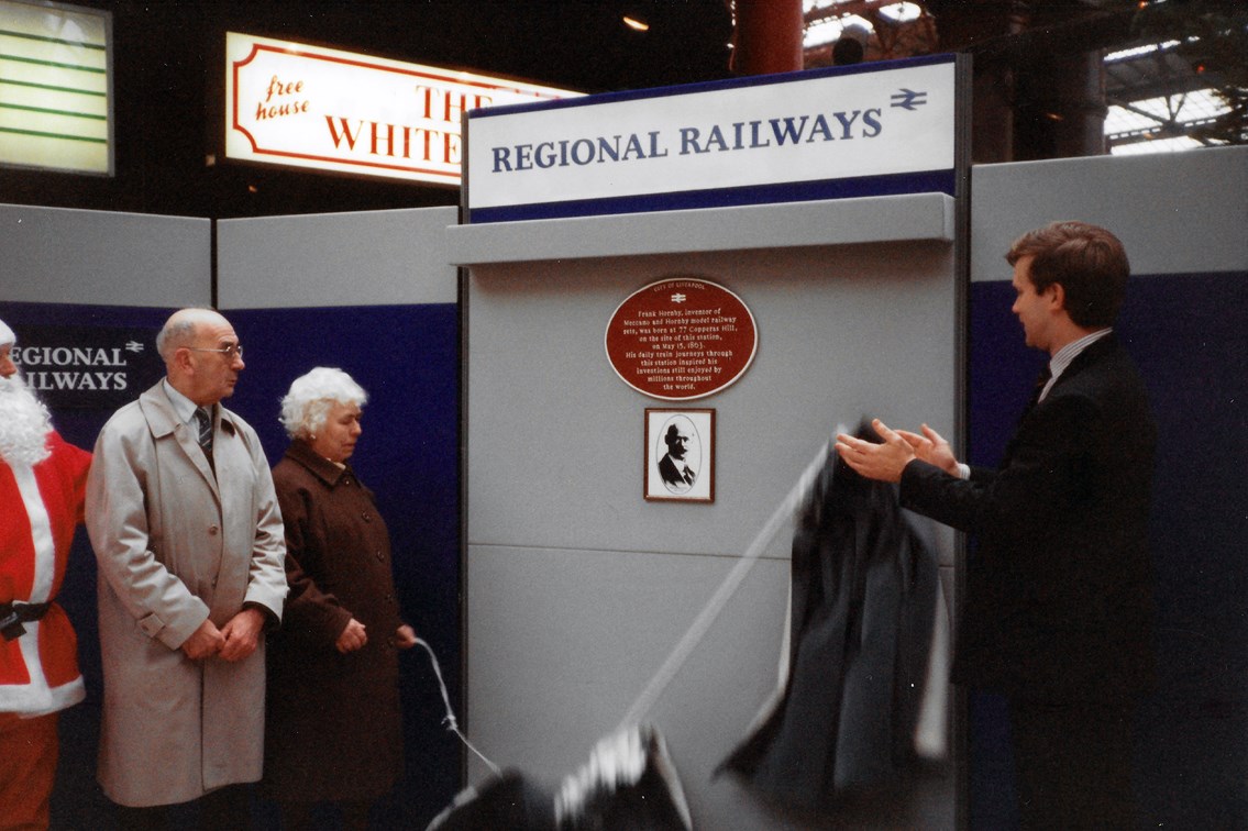 The original Frank Hornby plaque unveiling at Lime Street station in 1994 - Credit Hornby Railway Collectors Association