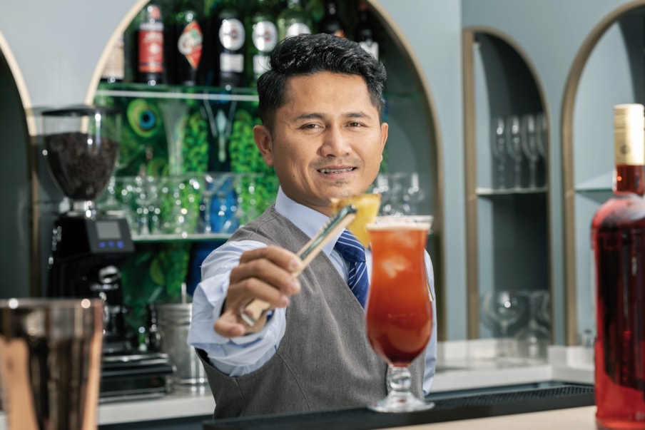 SHP Belvedere Lounge SotD INT 20578