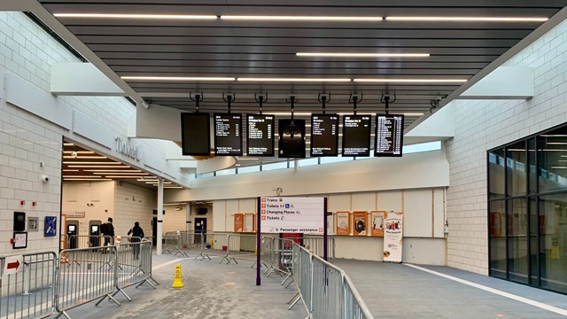 Wolverhampton station - internal