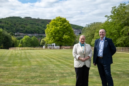 Cabinet Secretary for Economy, Energy and Planning, Rebecca Evans with Cllr Mark Norris, Rhondda Cynon Taf Council’s Cabinet Member for Prosperity and Development at Ynysangharad War Memorial Park