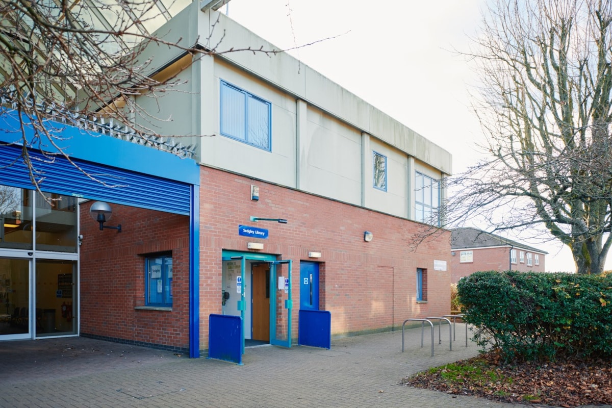 sedgley library exterior.png