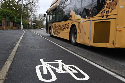 Cycle lane Shinfield Road