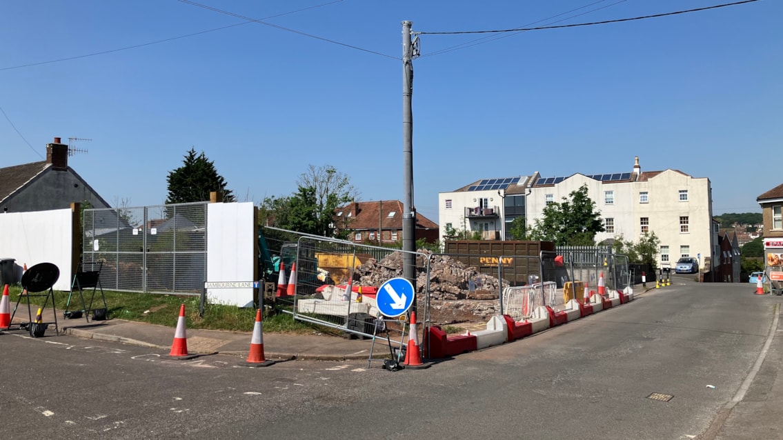 Work has begun on the construction of two new stations at Portishead and Pill