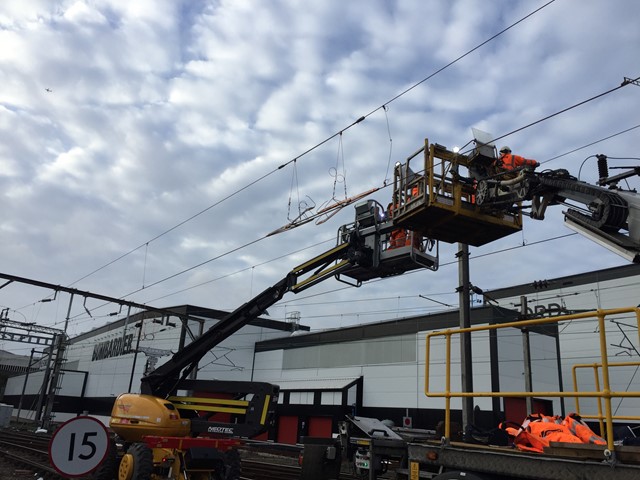 Overhead wire replacement Ilford