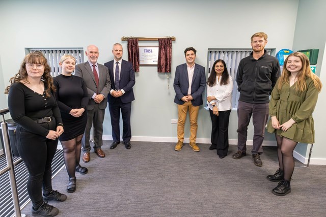 Transpennine Route Upgrade places apprentices at heart of Northern rail ambition: TRU apprentices with MD, Minister and Cllrs at TRUST opening