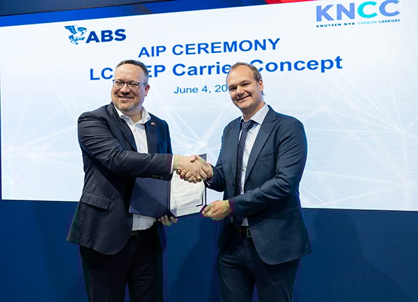 871e8ec04b294b3d org