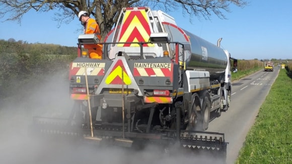 Councillors approve over £100m Highways Maintenance budget, giving green light to over 1,100 Highways projects: surfacing1