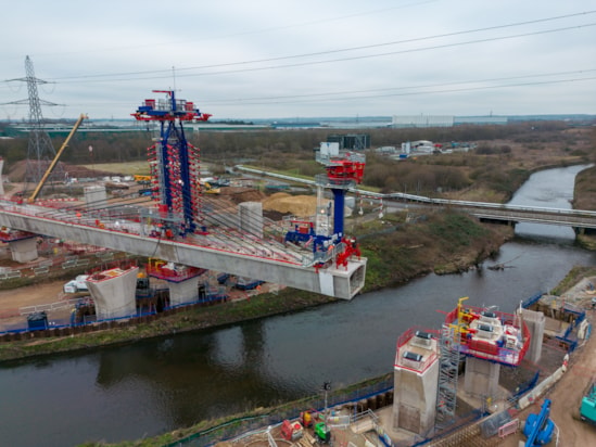 250114 River Tame West Viaduct Segment Lift (4)