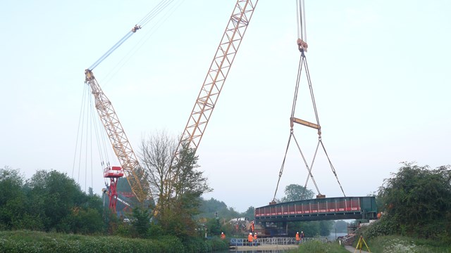 £2.5 MILLION BRIDGE REPLACEMENT IN SELBY: Selby canal bridge