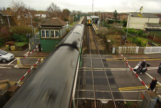 NETWORK RAIL ASKS HAMPDEN PARK ‘WOULD IT KILL YOU TO WAIT?’: Train passing through Hampden Park LX