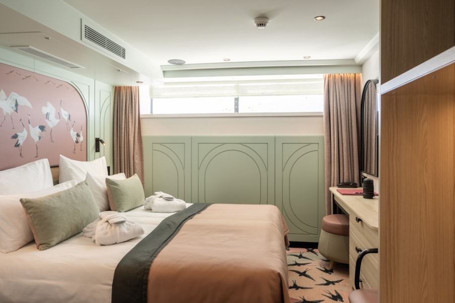 SHP Standard Cabin SotD INT 20516