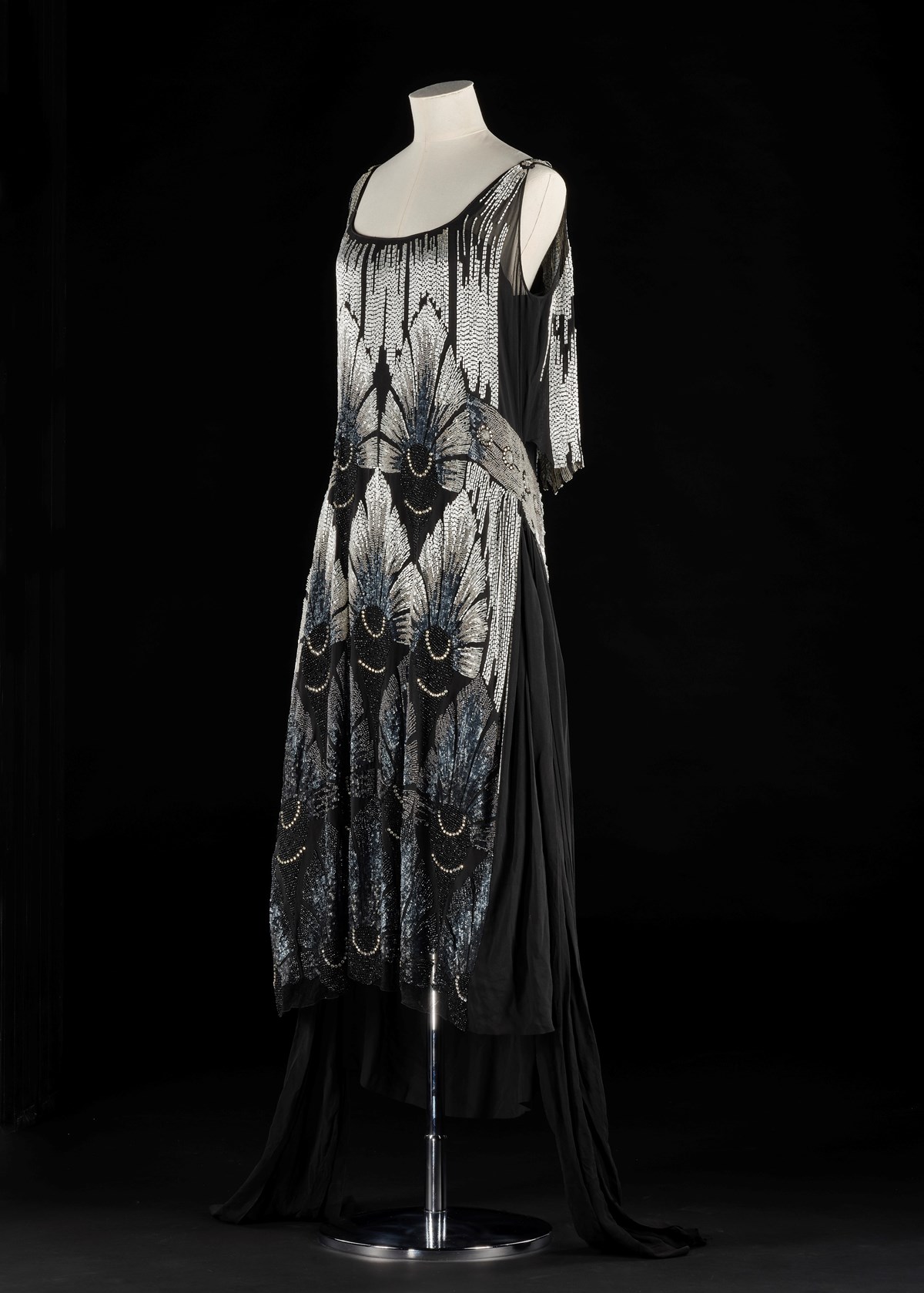 Woman's evening dress. French, c. 1929. Image © National Museums Scotland (2)