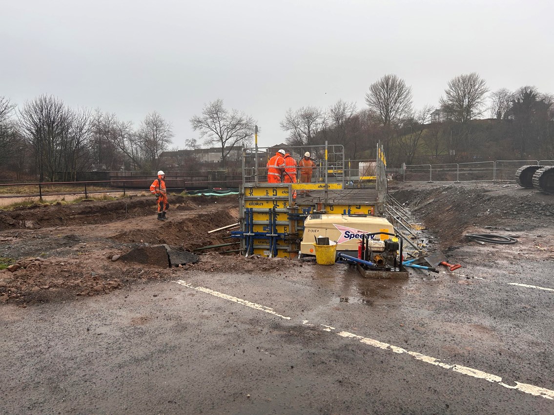 Leven temporary bridge foundations