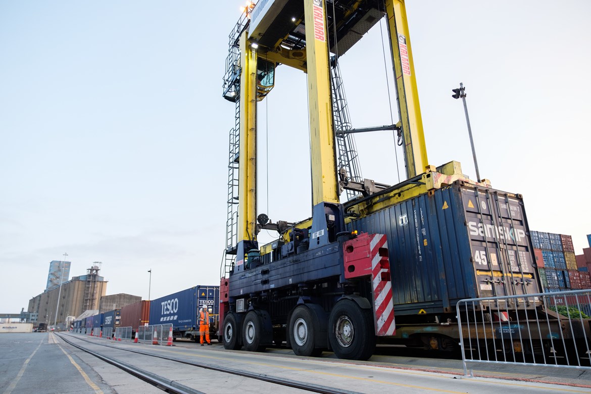 HS2 will enable growth in rail freight usage at UK ports: Port of Tilbury October 2020
