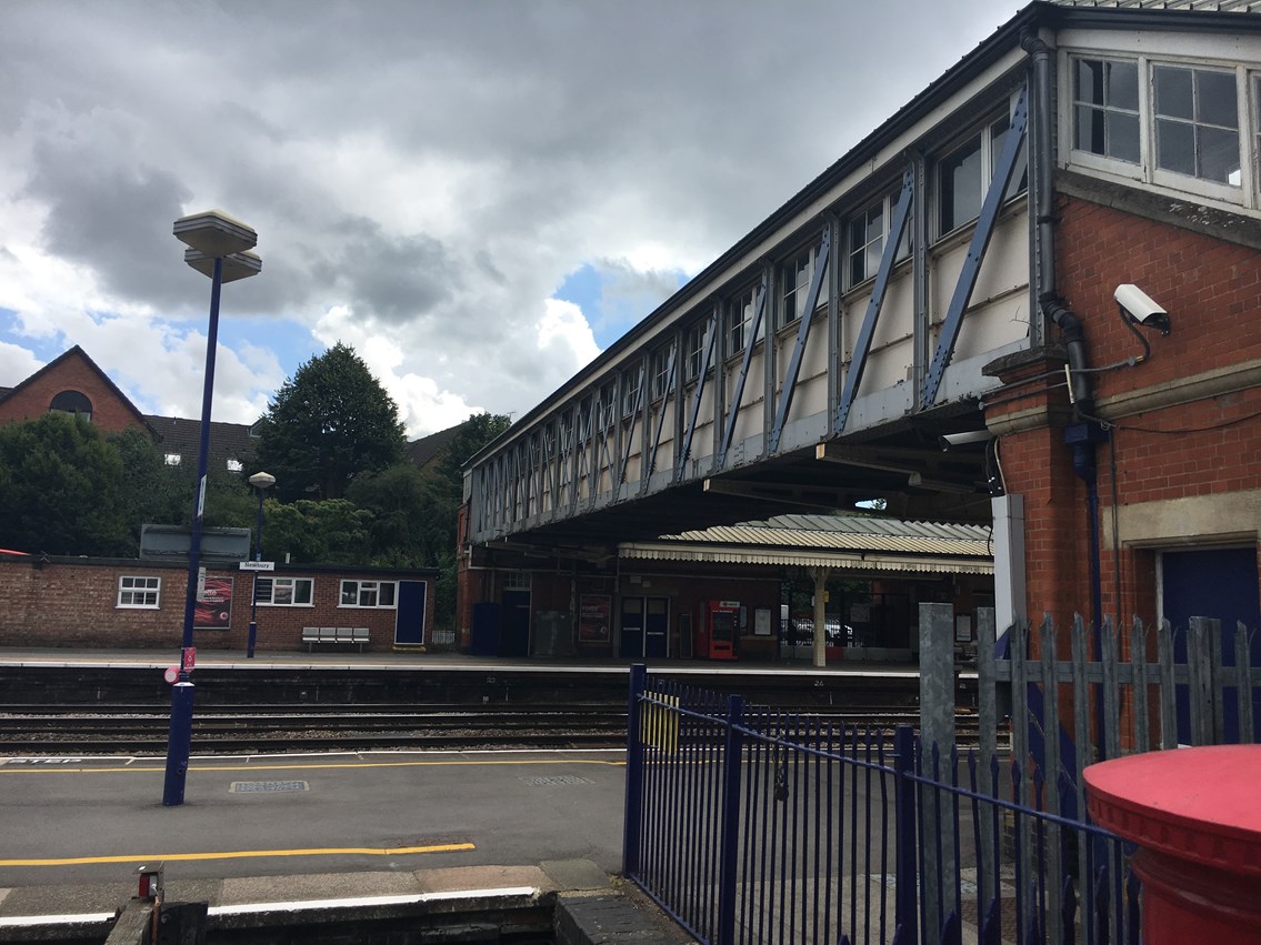 Current footbridge at Newbury from the station front