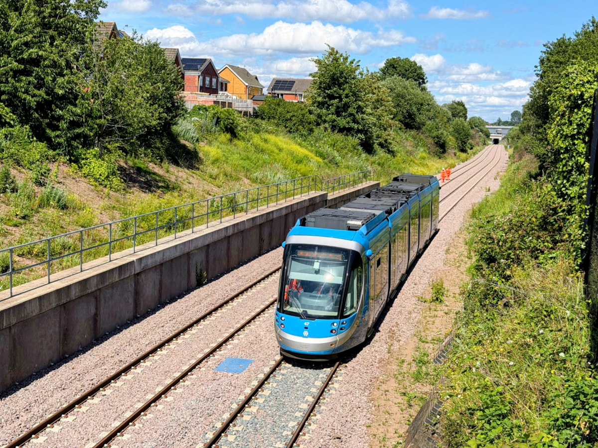 Metro travels to Dudley