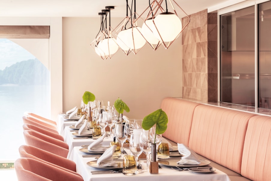 SHP Delta Restaurant SotD INT 20427