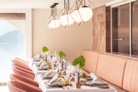 SHP Delta Restaurant SotD INT 20427