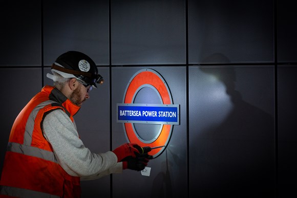 TfL Press Release - First Tube roundels installed at new Northern Line Extension station: TfL Image - Battersea Power Station roundel/install