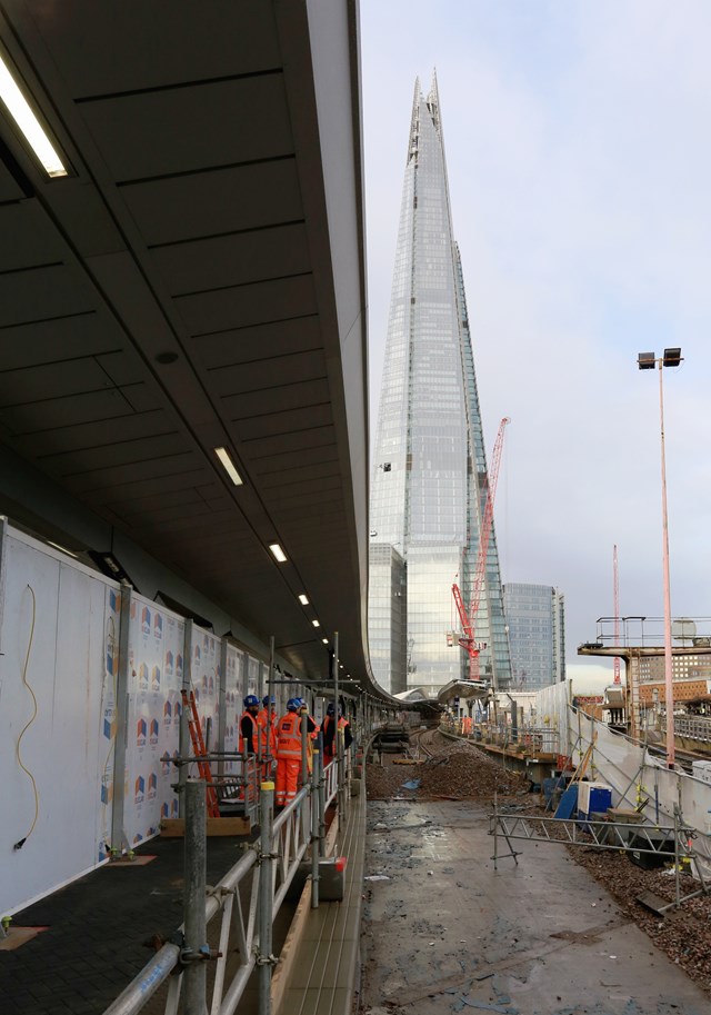 Finishing touches put to the new platforms (10 and 11) at London Bridge