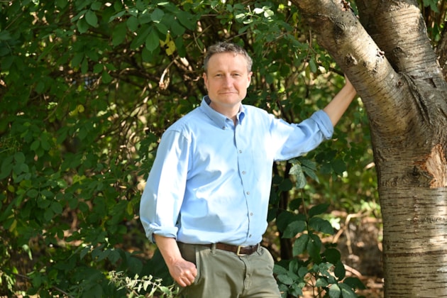 Àrd-oifigear ùr air ainmeachadh do NàdarAlba: NatureScot's CEO Nick Halfhide