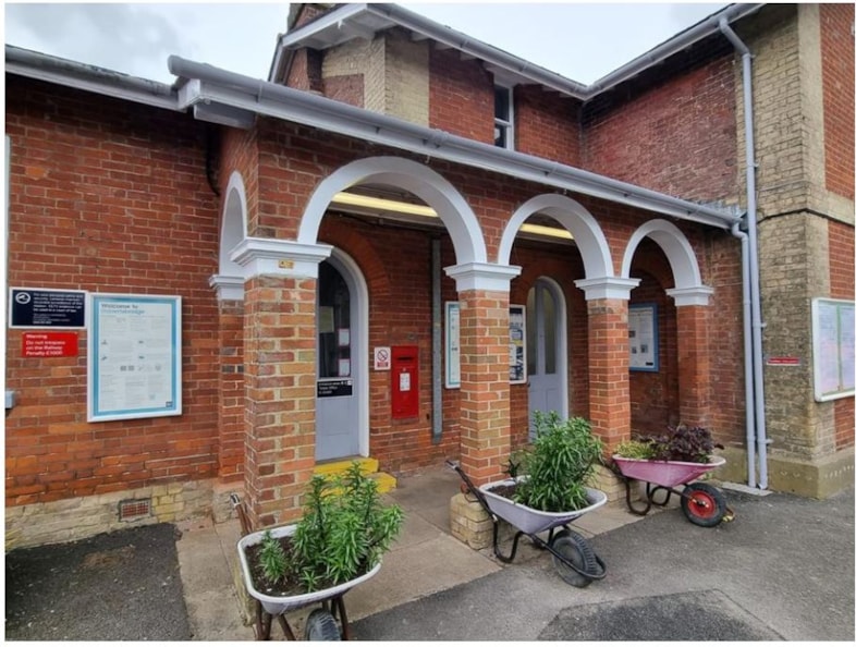 Network Rail and Southeastern join forces to get trains on the move quicker along the Hastings line: Exterior of Robertsbridge MOMs depot 2