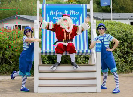 Santa and his Elves arrive at Hafan y Mor