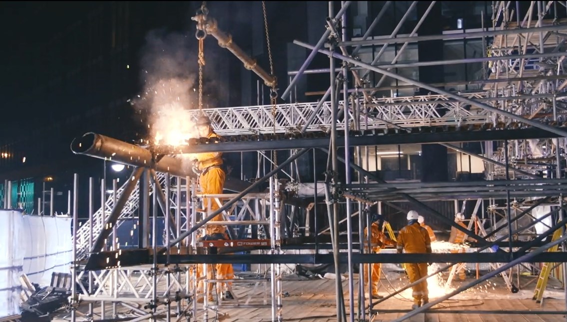 Incredible time-lapse footage shows major work taking place at Leeds station: Incredible time-lapse footage shows major working taking place at Leeds station