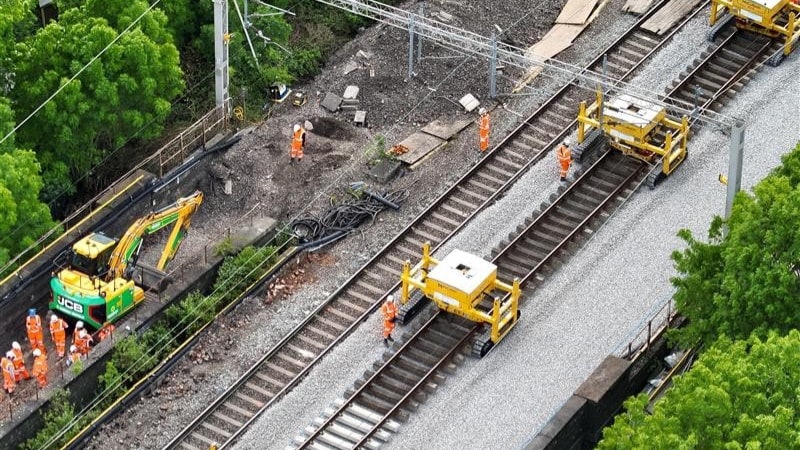 Reminder: Passengers urged to check journeys ahead of work between Twyford and Henley-on-Thames: Track renewal - aerial