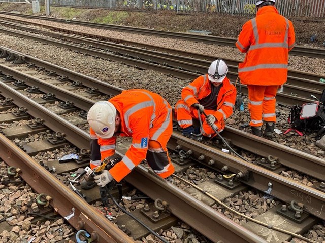 Engineers working to commission the Welwyn to Hitchin section of ECDP, Network Rail