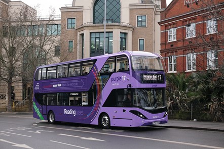 Reading Buses 17 