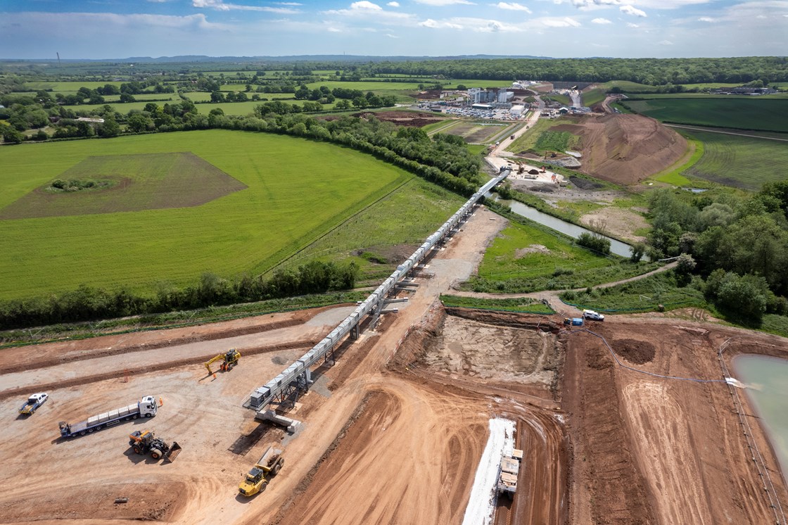 New HS2 conveyor over the Grand Union Canal