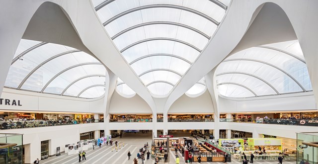 Birmingham New Street and Grand Central - shot of roof for scale