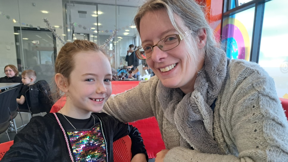 Mum Sarah Farmer with six-year-old daughter, Lucy