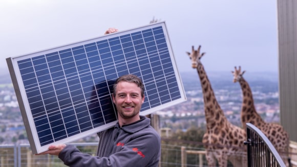 Edinburgh Zoo - Colin Heggie and giraffes cropped