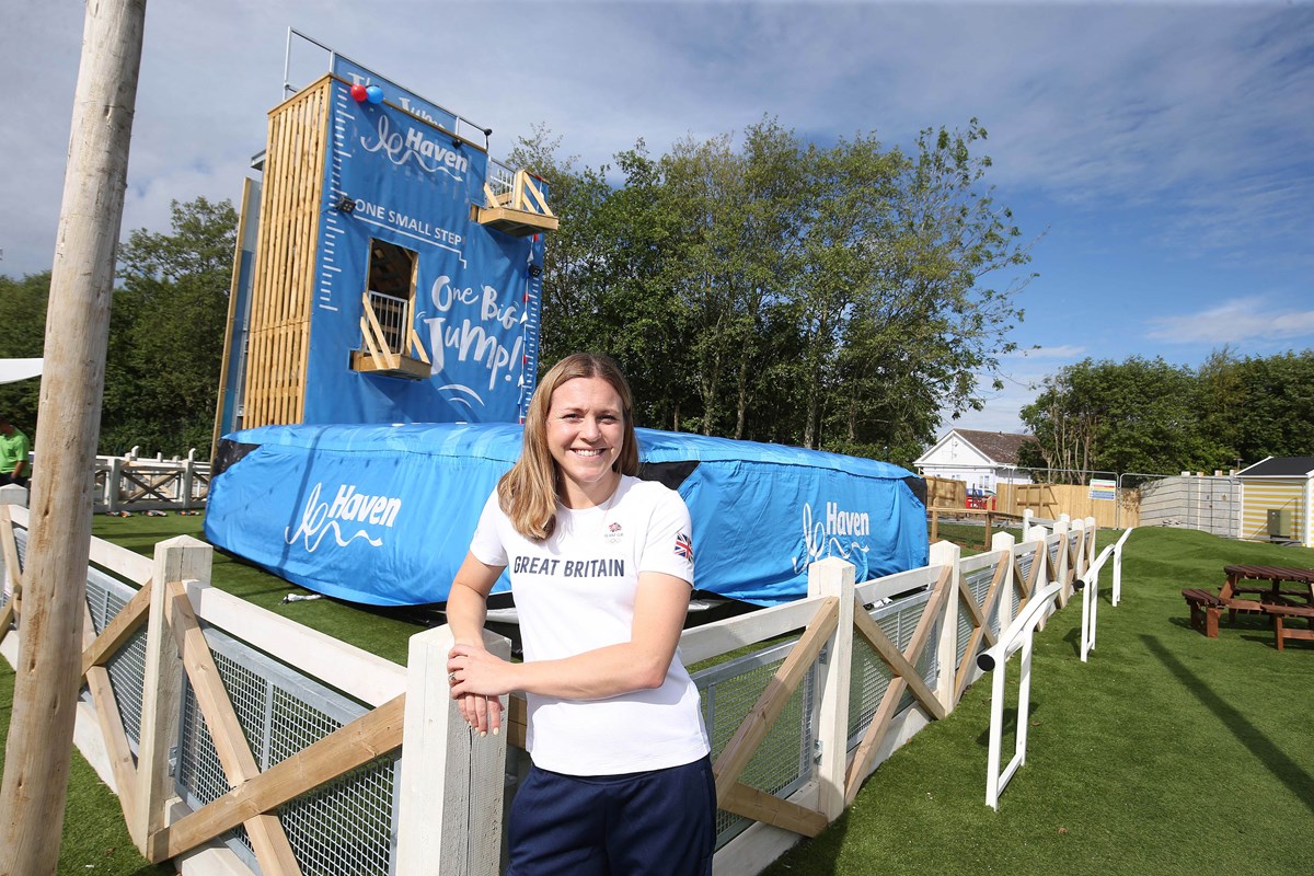 Vicky Holland on The Jump at Thorpe Park