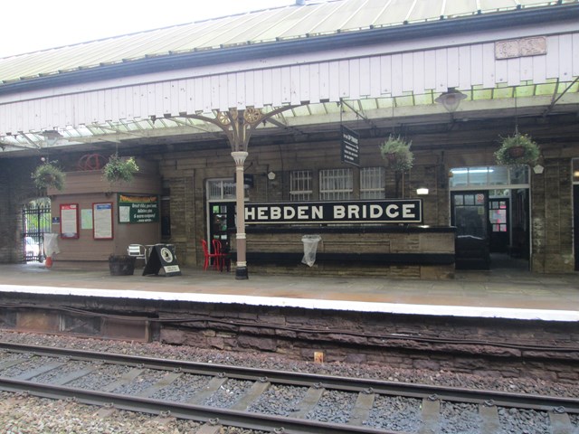 Hebden Bridge platfrom