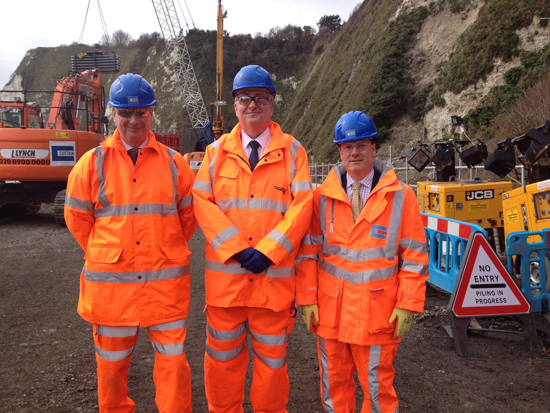 CGI and TIMELAPSE - Dover to Folkestone railway expected to reopen in December: Dover sea wall