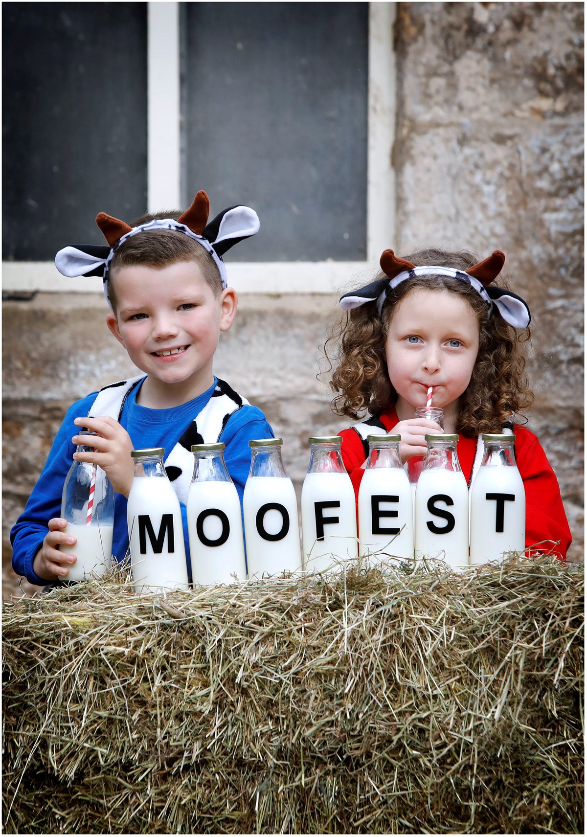 Emily Birrell and Harry Anderson from Mossneuk Primary get ready for MooFest at National Museum of Rural Life in East Kilbride this Saturday 16 and Sunday 17 September.  Supported by Players of People’s Postcode Lottery, the fun family event is a unique celebration of cattle featuring butterchurning workshops, demonstrations, trails, storytelling, crafts and food. Image credit: Paul Dodds.