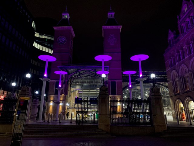 Liverpool Street Purple light up