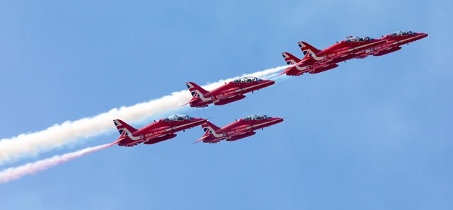 Red Arrows-2