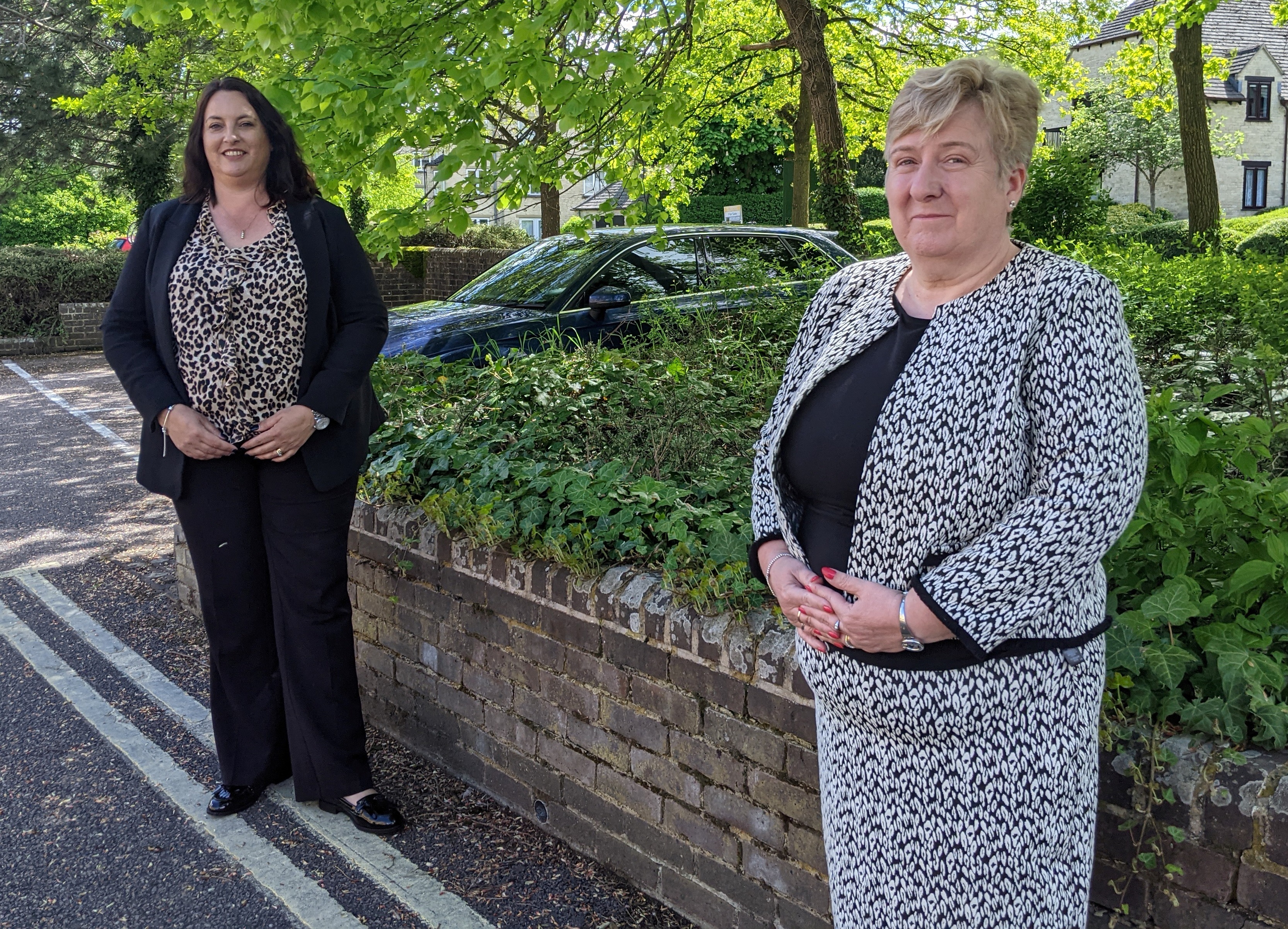 Michele Mead and Jane Doughty cropped