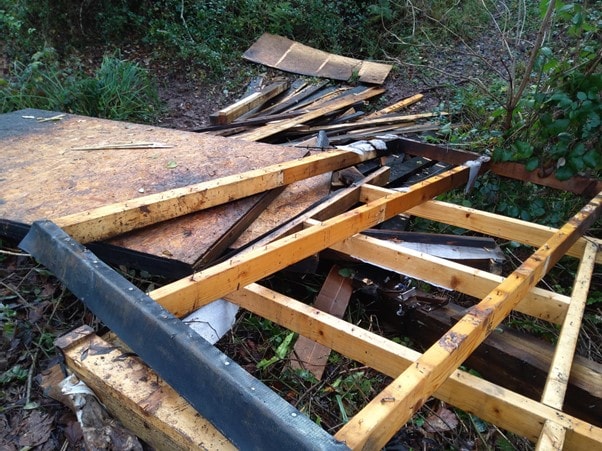 Fly Tip - Popes Hill (2)