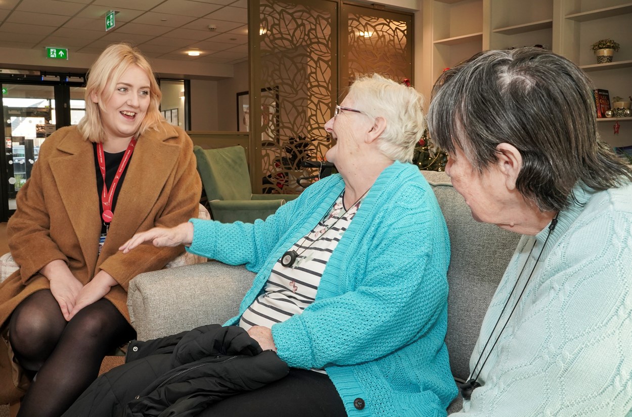 Gascoigne 6: Councillor Jess Lennox meets residents at Gascoigne House during her visit on Tuesday, November 21.