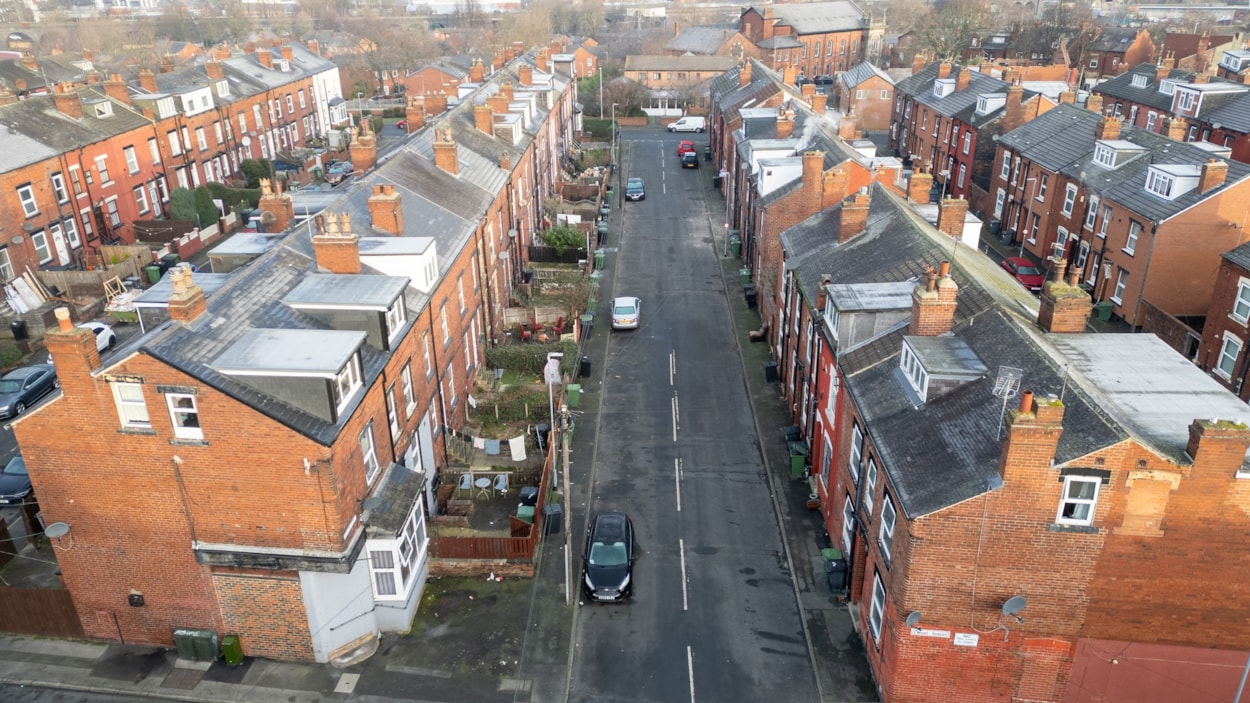 Equans Holbeck Before - Jan 2026-42: Homes in Holbeck are set to receive upgrades as part of a major scheme that is to get underway in January 2026, as part of the first scheme in the Heart of Holbeck regeneration programme.